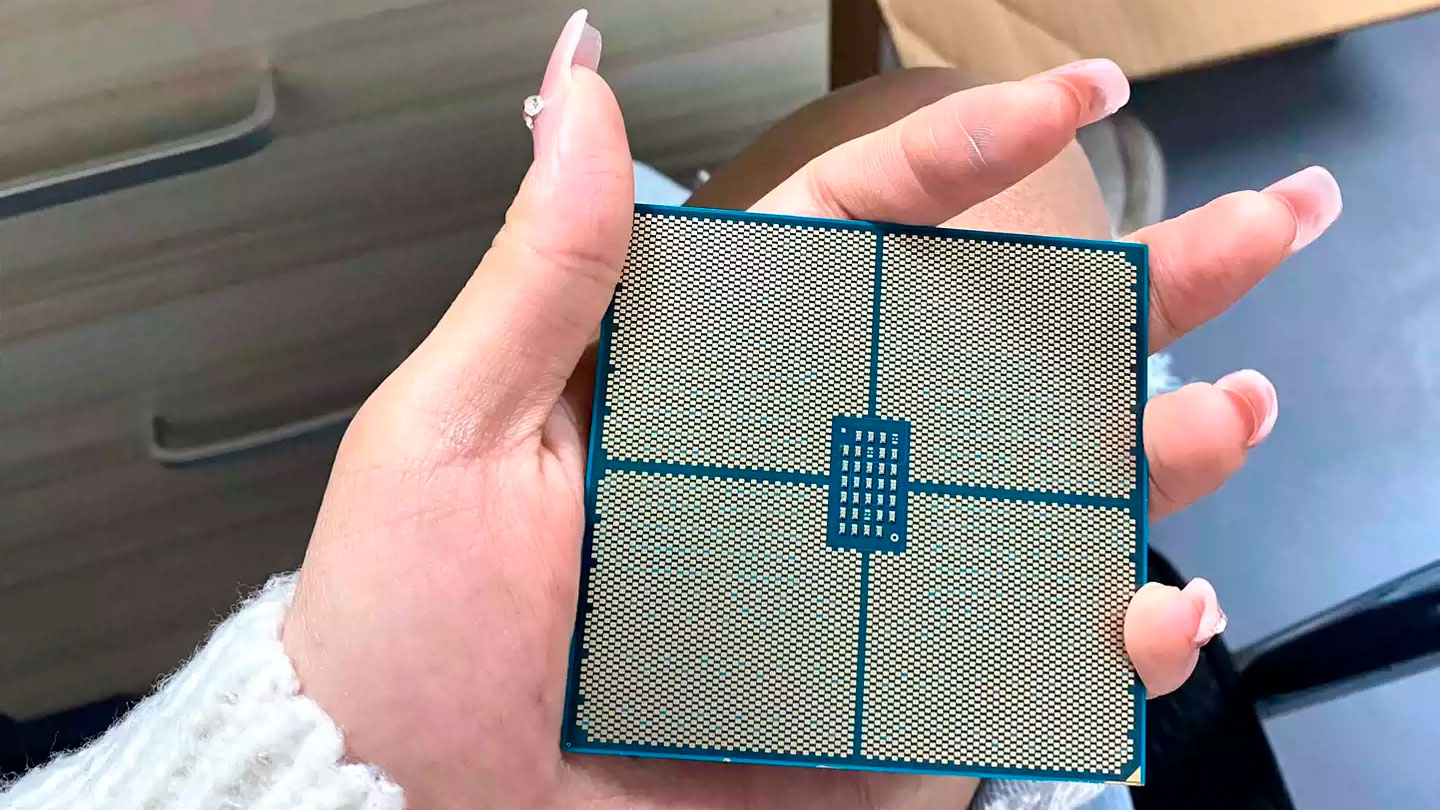 AMD EPYC 9684X