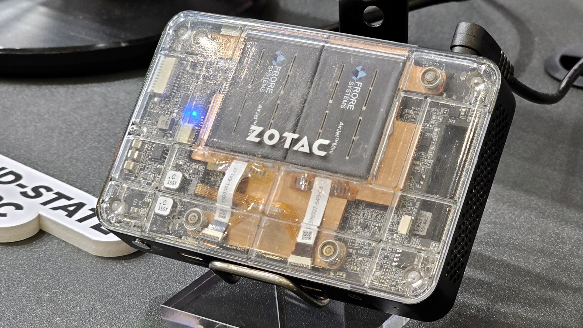 Máy tính mini Zotac