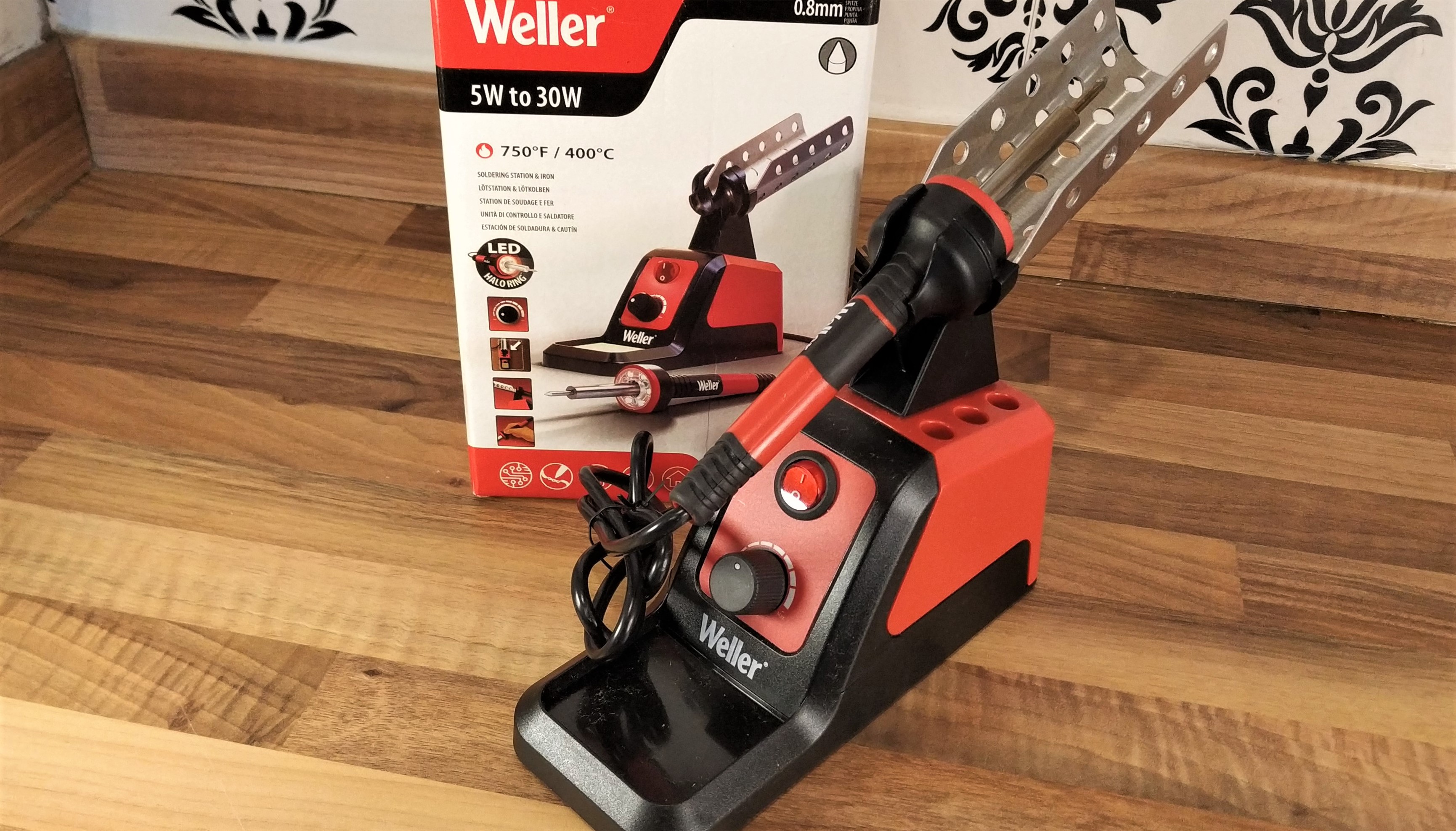 Weller WLSK3023G soldering station