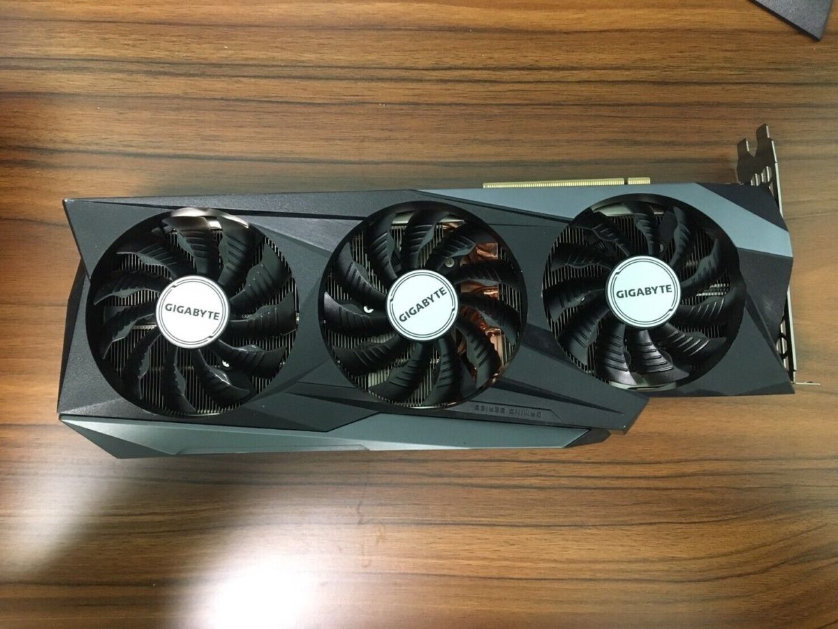 GIGABYTE GeForce RTX 3090 GAMING OC 24GB GDDR6X