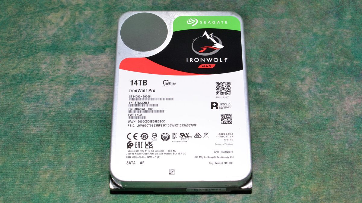 Đánh giá ổ cứng Seagate IronWolf Pro 14TB: Ưu điểm của chế độ bảo hành